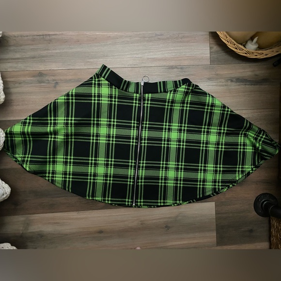 Hot topic skirt - Picture 9 of 13